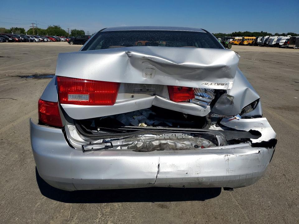 60862426 :رقم المزاد ، 1HGCM56435A141320 vin ، 2005 Honda Accord مزاد بيع