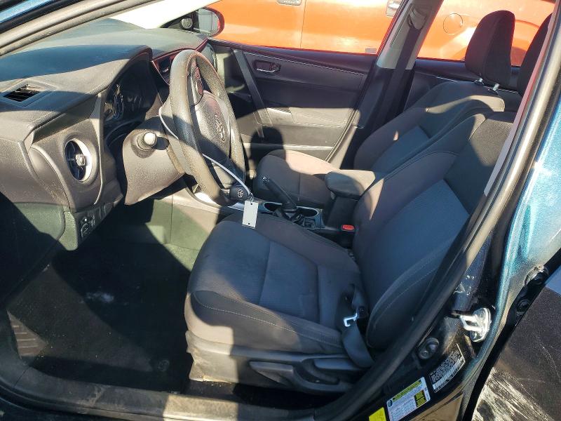 60471276 :رقم المزاد ، 5YFBURHE9HP678670 vin ، 2017 Toyota Corolla مزاد بيع