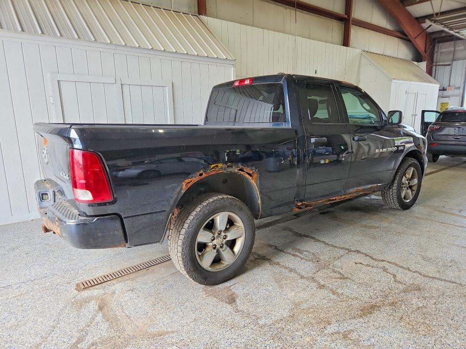 62497696 :رقم المزاد ، 1C6RD7FT1CS302936 vin ، 2012 Dodge Ram 1500 مزاد بيع