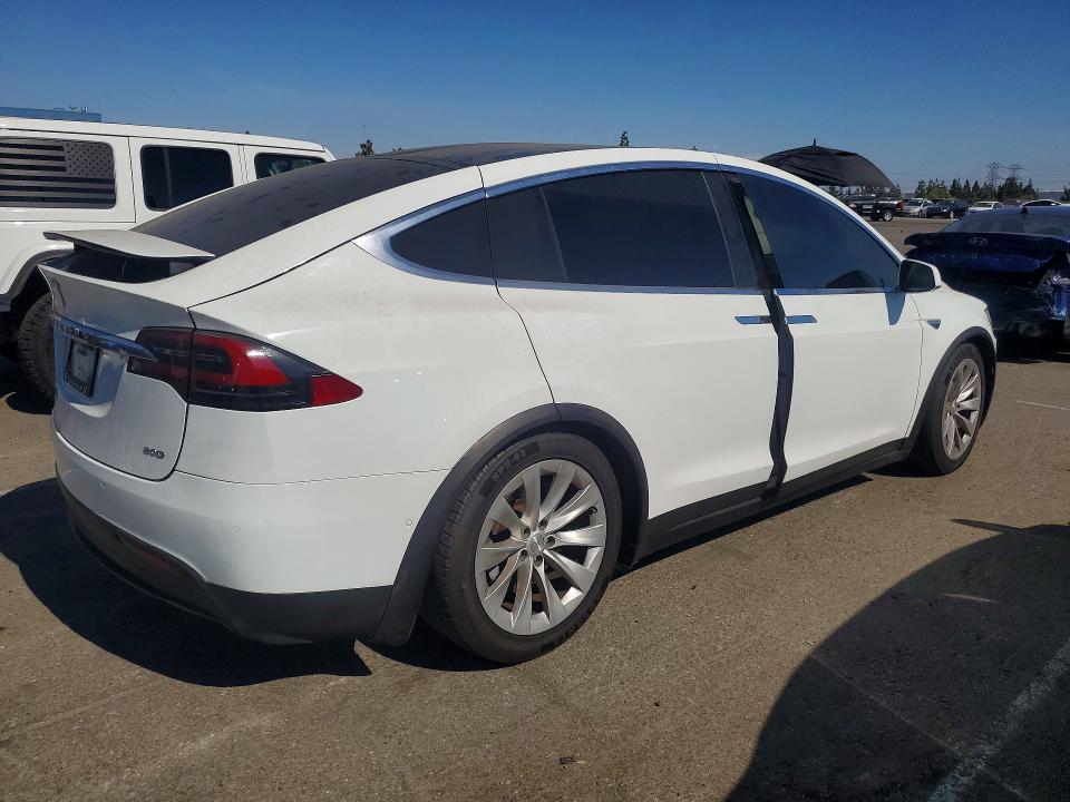 Aukcja sprzedaży 2016 Tesla Model X, vin: 5YJXCBE2XGF003883, numer aukcji: 60696736