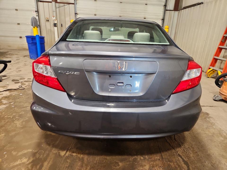 60114606 :رقم المزاد ، 2HGFB2F57CH561574 vin ، 2012 Honda Civic مزاد بيع