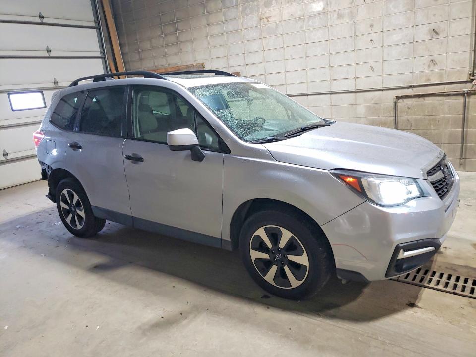Продаж на аукціоні авто 2017 Subaru Forester, vin: JF2SJAEC5HH517386, номер лоту: 61839976