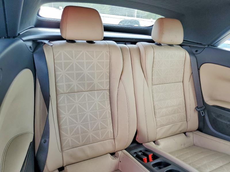 61890766 :رقم المزاد ، W04WH3N57HG070293 vin ، 2017 Buick Cascada مزاد بيع