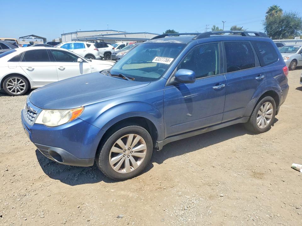 Auction sale of the 2011 Subaru Forester, vin: JF2SHADC2BH735838, lot number: 63377766