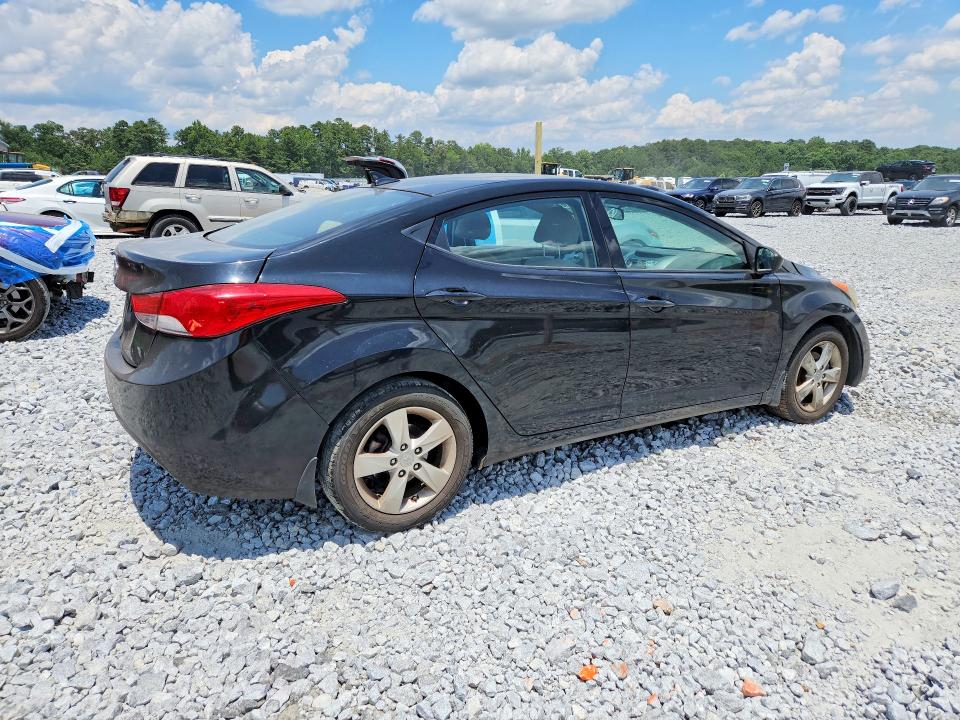 2013 Hyundai Elantra მანქანა იყიდება აუქციონზე, vin: KMHDH4AEXDU992718, აუქციონის ნომერი: 60397056