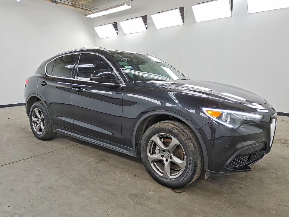2021 Alfa Romeo Stelvio მანქანა იყიდება აუქციონზე, vin: ZASPAKAN6M7D11339, აუქციონის ნომერი: 60307436