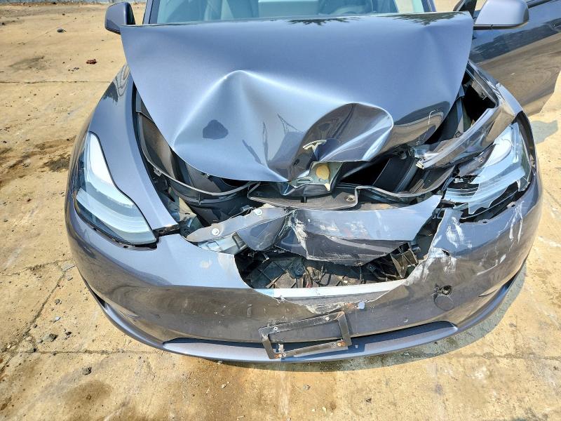 61770036 :رقم المزاد ، 7SAYGDEE1NA016940 vin ، 2022 Tesla Model Y مزاد بيع