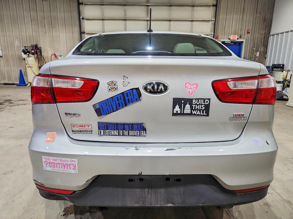 62994076 :رقم المزاد ، KNADM4A31H6010726 vin ، 2017 Kia Rio مزاد بيع