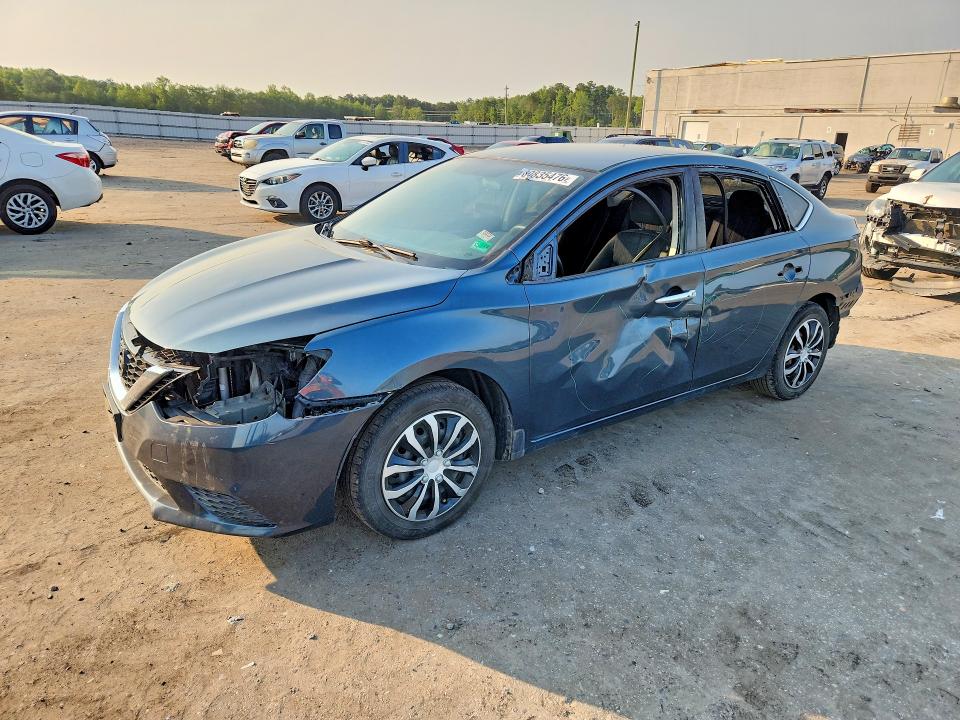 60835476 :رقم المزاد ، 3N1AB7AP2HY219887 vin ، 2017 Nissan Sentra مزاد بيع
