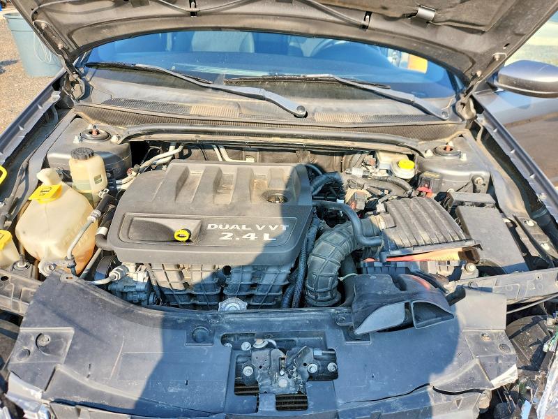 62919096 :رقم المزاد ، 1C3BC1FB0BN614619 vin ، 2011 Chrysler 200 مزاد بيع