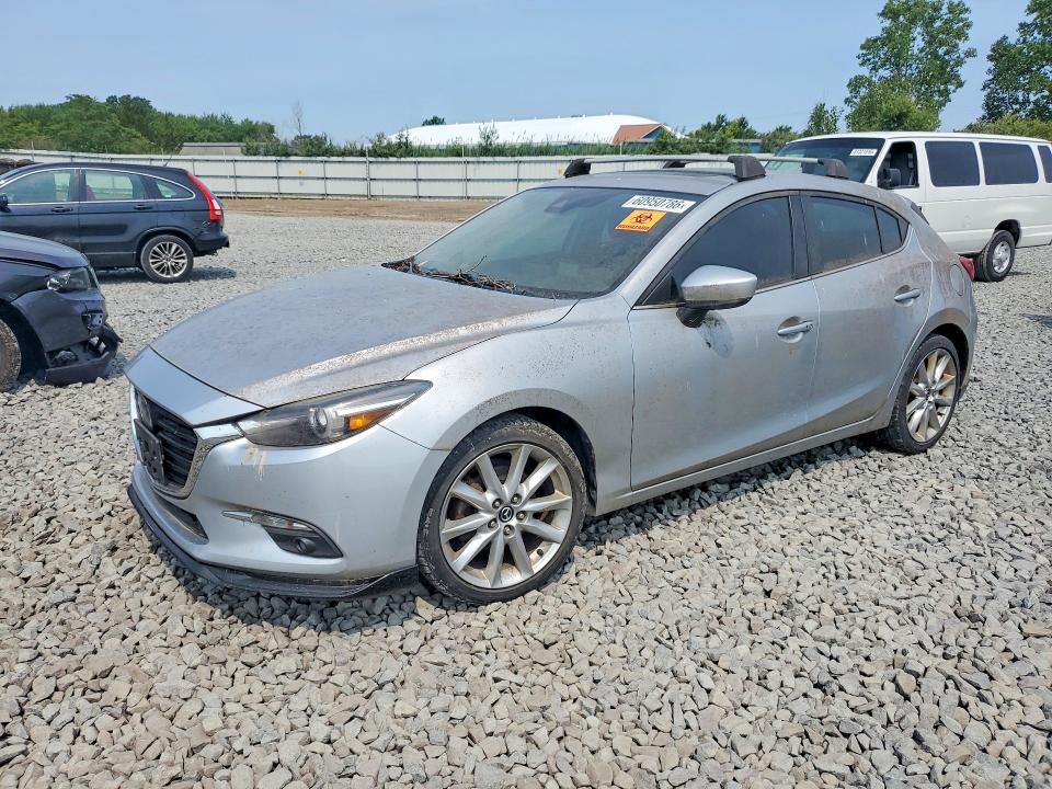 2017 Mazda 3 მანქანა იყიდება აუქციონზე, vin: JM1BN1M35H1116918, აუქციონის ნომერი: 60950786