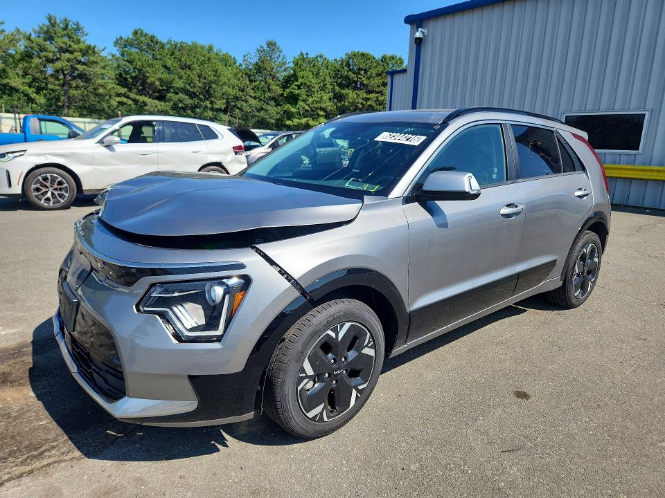 Продажа на аукционе авто 2024 Kia Niro, vin: KNDCR3L16R5113475, номер лота: 62344216