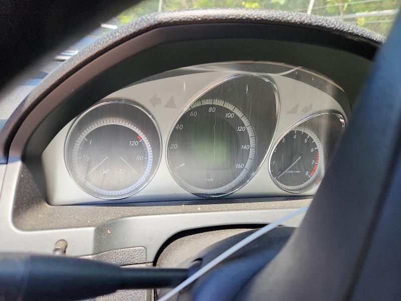63137406 :رقم المزاد ، WDDGF81X79F271385 vin ، 2009 Mercedes-benz C مزاد بيع