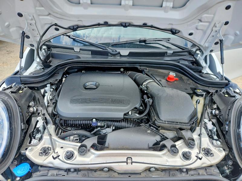 Продажа на аукционе авто 2025 Mini Cooper, vin: WMW13GD04S2W43602, номер лота: 61984556