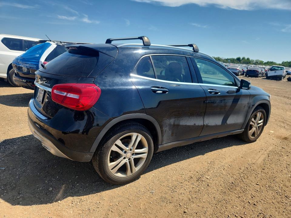 2015 Mercedes-benz Gla მანქანა იყიდება აუქციონზე, vin: WDCTG4GB1FJ082180, აუქციონის ნომერი: 63295476