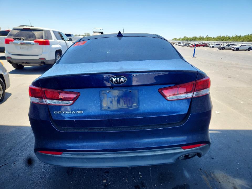 63248556 :رقم المزاد ، 5XXGT4L30JG219544 vin ، 2018 Kia Optima مزاد بيع