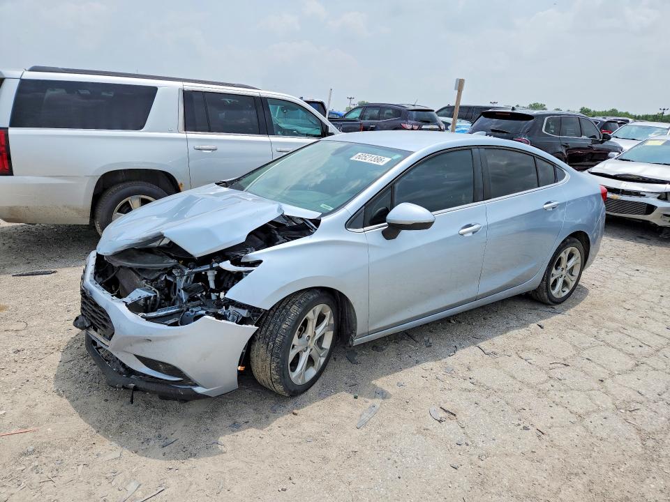 60521386 :رقم المزاد ، 1G1BE5SM4H7180604 vin ، 2017 Chevrolet Cruze مزاد بيع