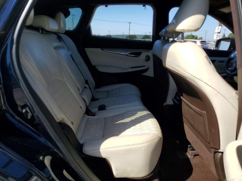 61864076 :رقم المزاد ، 3PCAJ5M16KF110735 vin ، 2019 Infiniti Qx50 مزاد بيع