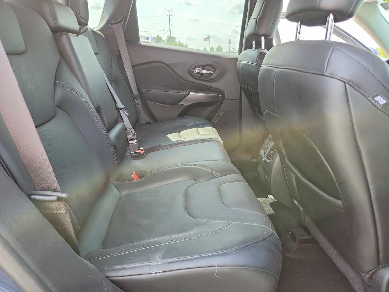 61664636 :رقم المزاد ، 1C4PJMMX4MD230925 vin ، 2021 Jeep Cherokee مزاد بيع