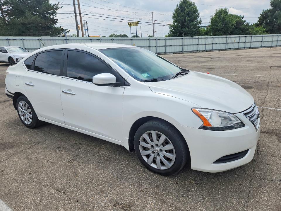 Продажа на аукционе авто 2014 Nissan Sentra, vin: 3N1AB7AP5EL647512, номер лота: 62599636