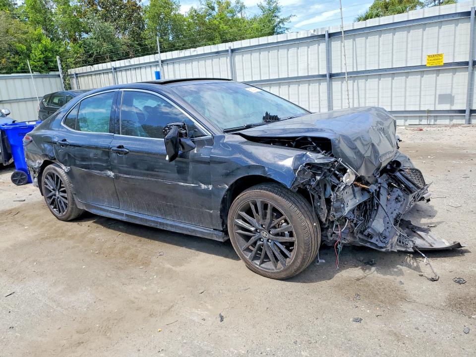 Продажа на аукционе авто 2021 Toyota Camry, vin: 4T1K61AK3MU602270, номер лота: 59307476