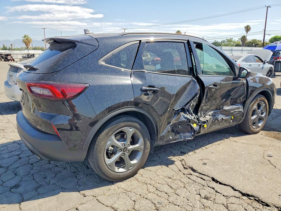 Продаж на аукціоні авто 2025 Ford Escape, vin: 1FMCU0MN2SUA10110, номер лоту: 61801066