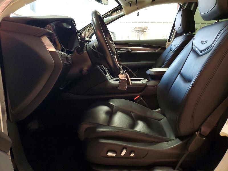 Продажа на аукционе авто 2019 Cadillac Xt5, vin: 1GYKNCRS5KZ172338, номер лота: 62273916