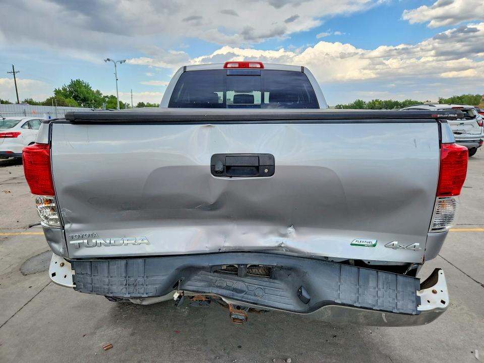 Продажа на аукционе авто 2013 Toyota Tundra, vin: 5TFUW5F18DX285816, номер лота: 63429796