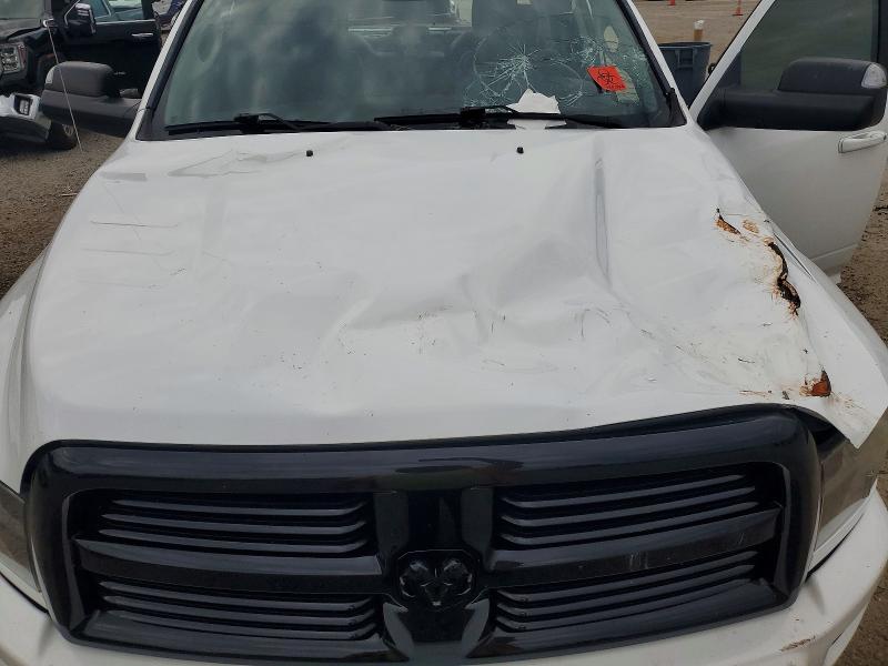 60657746 :رقم المزاد ، 3C6UR5DJ3HG683592 vin ، 2017 Ram 2500 مزاد بيع