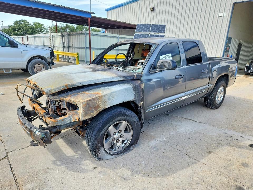 2005 Dodge Dakota მანქანა იყიდება აუქციონზე, vin: 1D3HW58N95S166390, აუქციონის ნომერი: 61145726