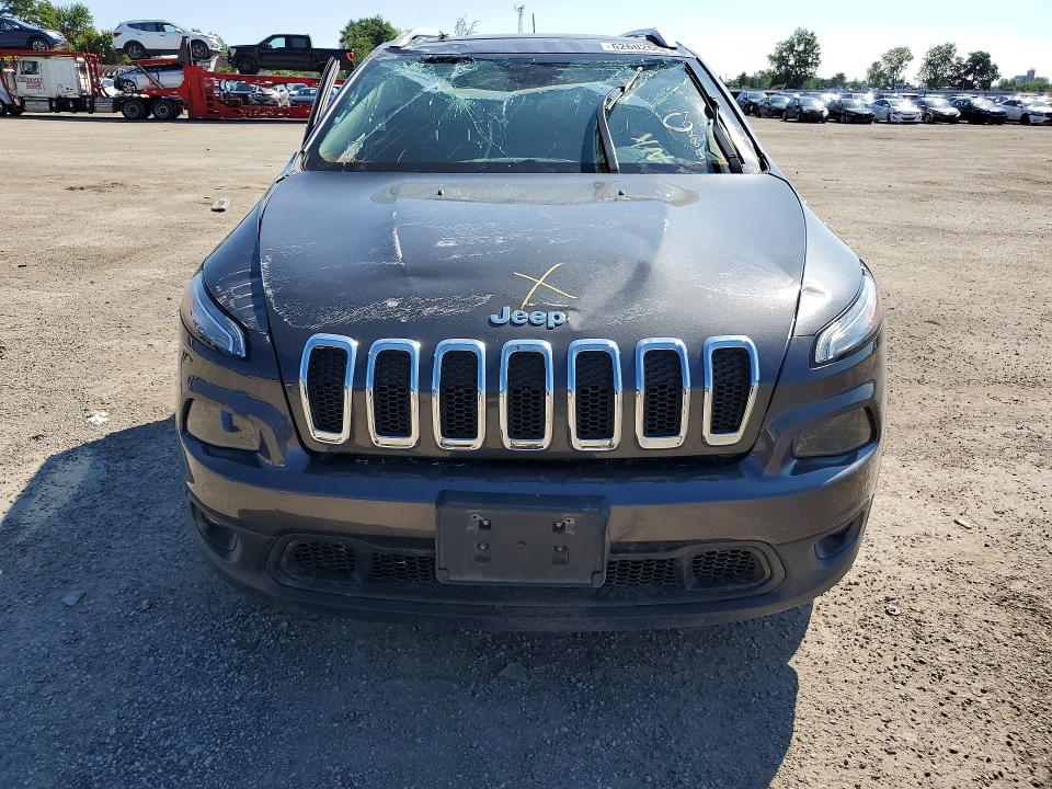 Auction sale of the 2015 Jeep Cherokee, vin: 1C4PJMCSXFW702817, lot number: 62602666