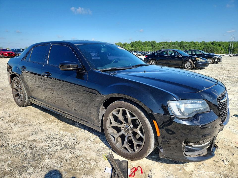 61250486 :رقم المزاد ، 2C3CCABGXHH603635 vin ، 2017 Chrysler 300 مزاد بيع