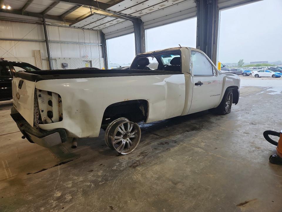 2008 Chevrolet Silverado მანქანა იყიდება აუქციონზე, vin: 1GCEC14X18Z302754, აუქციონის ნომერი: 79981055