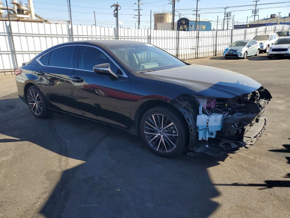 60662416 :رقم المزاد ، 58ADA1C19SU068578 vin ، 2025 Lexus Es 300h مزاد بيع