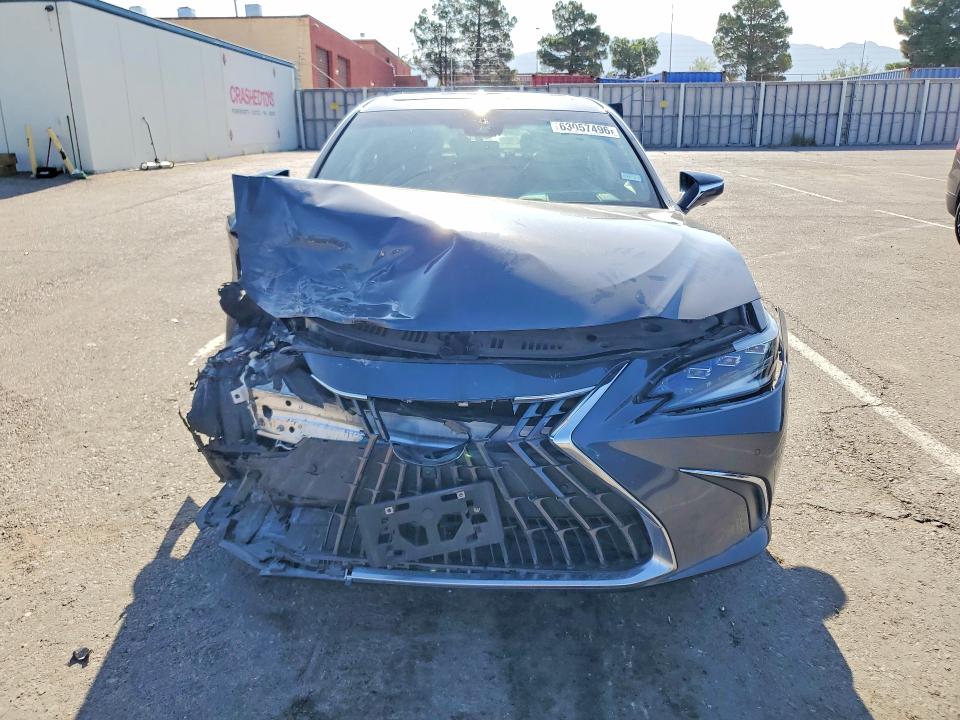 2025 Lexus Es 300h მანქანა იყიდება აუქციონზე, vin: 58AFA1C10SU072530, აუქციონის ნომერი: 63057496