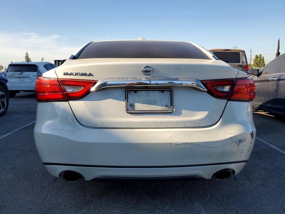 62523286 :رقم المزاد ، 1N4AA6AP3HC439452 vin ، 2017 Nissan Maxima مزاد بيع