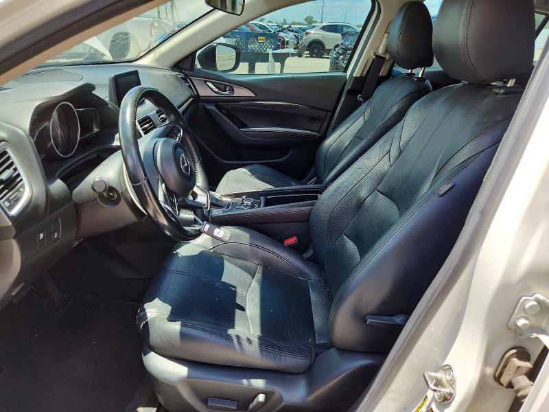 61811546 :رقم المزاد ، JM1BN1M33H1117467 vin ، 2017 Mazda 3 مزاد بيع