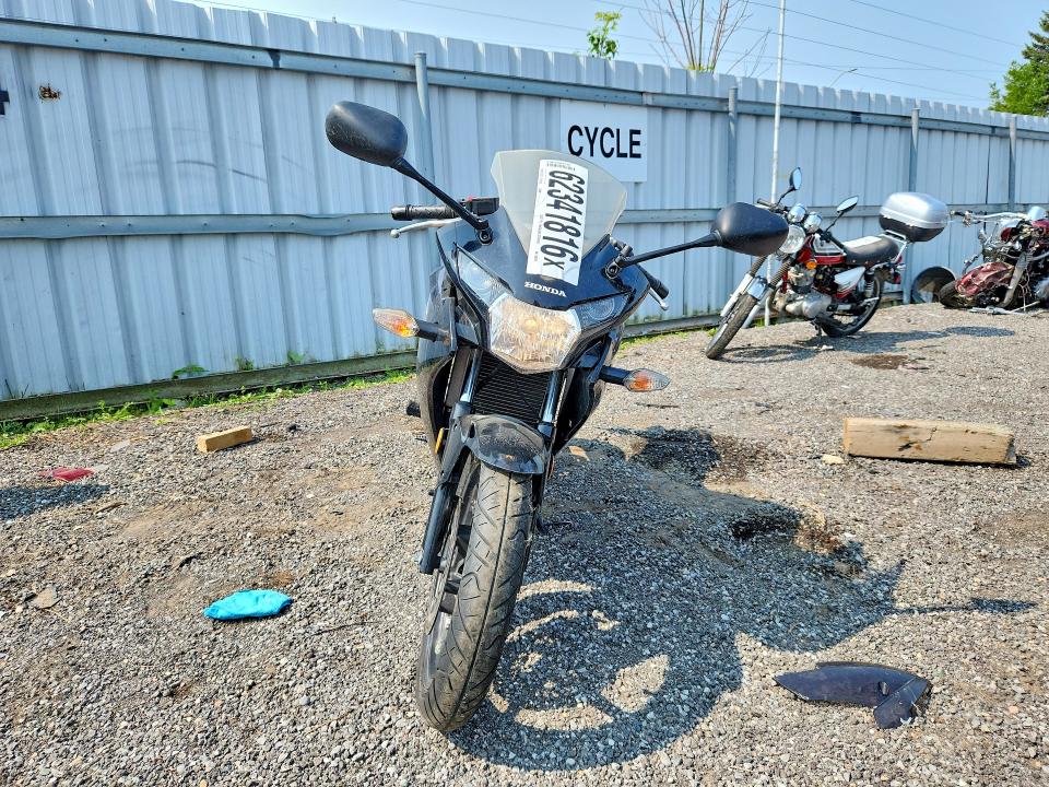 2011 Honda Cbr125 მანქანა იყიდება აუქციონზე, vin: MLHJC5023B5000278, აუქციონის ნომერი: 62341816