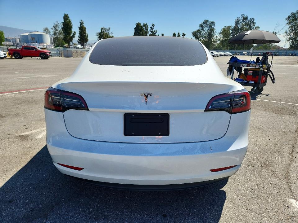 2023 Tesla Model 3 მანქანა იყიდება აუქციონზე, vin: 5YJ3E1EA4PF606046, აუქციონის ნომერი: 60645976