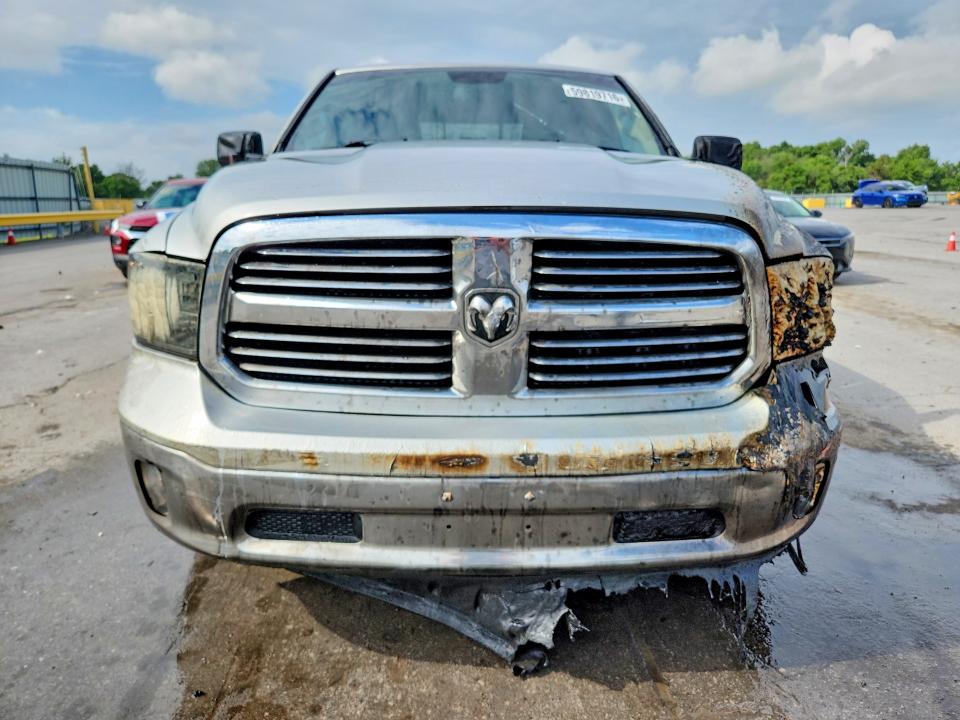 59819716 :رقم المزاد ، 1C6RR6GT7FS644812 vin ، 2015 Ram 1500 مزاد بيع