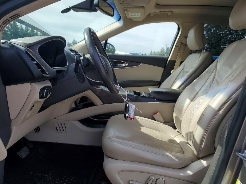 61597606 :رقم المزاد ، 2LMPJ8KR6HBL52970 vin ، 2017 Lincoln Mkx مزاد بيع