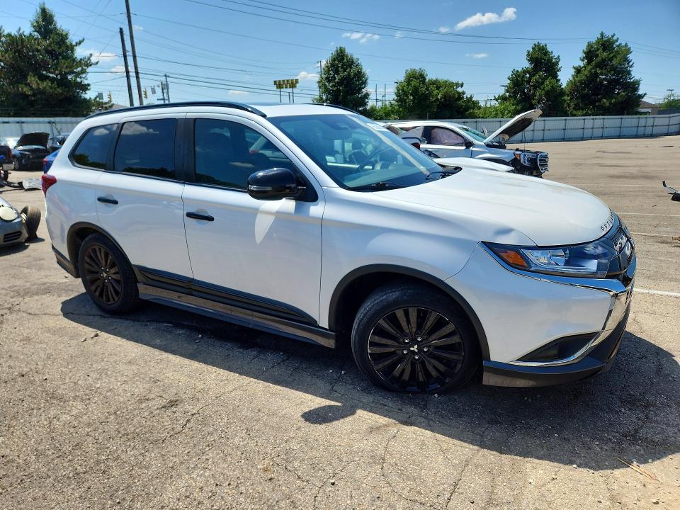 Продаж на аукціоні авто 2020 Mitsubishi Outlander, vin: JA4AD3A3XLZ038624, номер лоту: 63298416