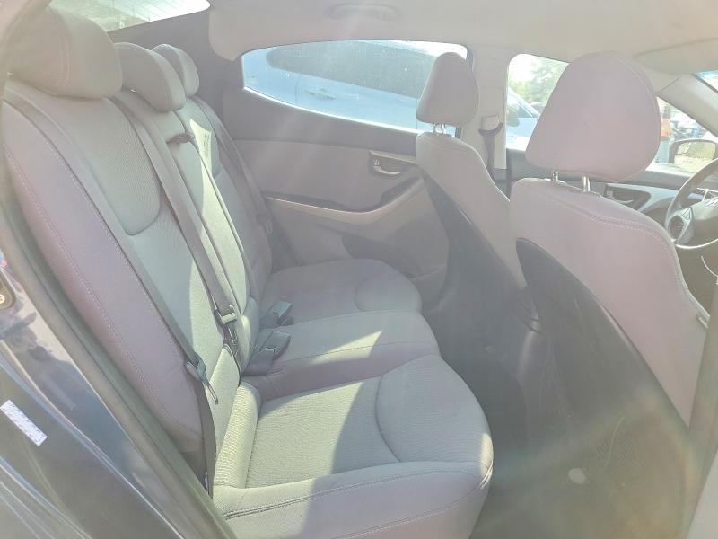 61795366 :رقم المزاد ، KMHDH4AE9GU526265 vin ، 2016 Hyundai Elantra مزاد بيع