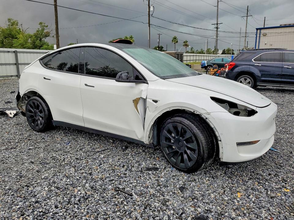 61295666 :رقم المزاد ، 7SAYGDEEXNA017150 vin ، 2022 Tesla Model Y مزاد بيع