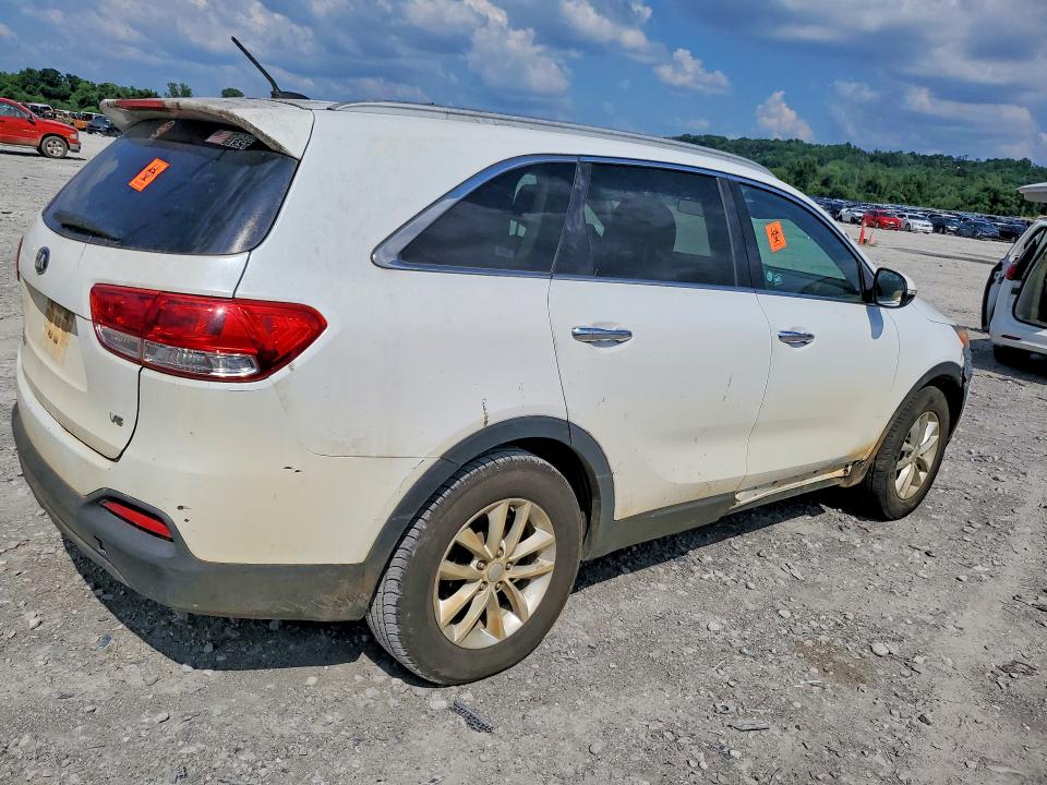 Продажа на аукционе авто 2017 Kia Sorento, vin: 5XYPG4A52HG224145, номер лота: 61136786