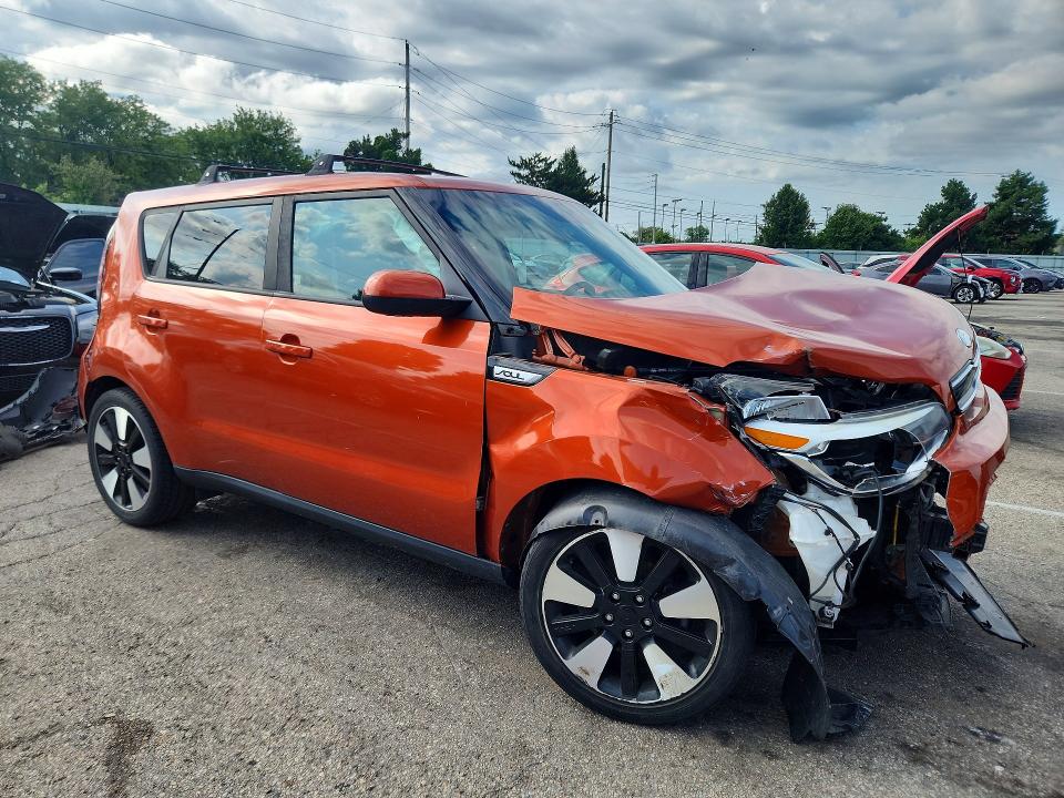 61947196 :رقم المزاد ، KNDJP3A56J7568225 vin ، 2018 Kia Soul مزاد بيع