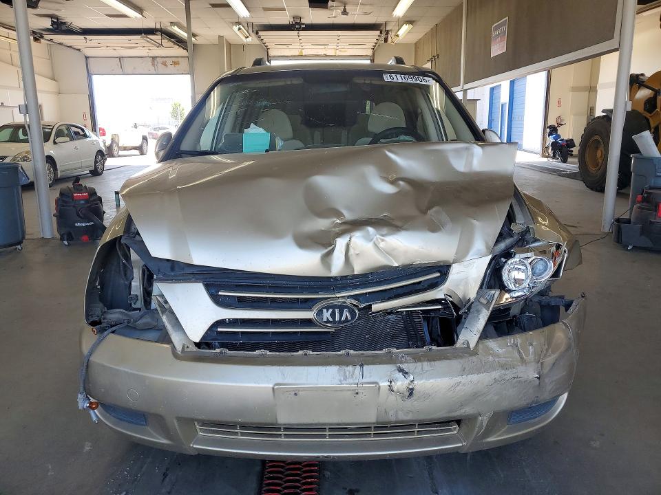 2007 Kia Sedona მანქანა იყიდება აუქციონზე, vin: KNDMB233076162120, აუქციონის ნომერი: 61169906