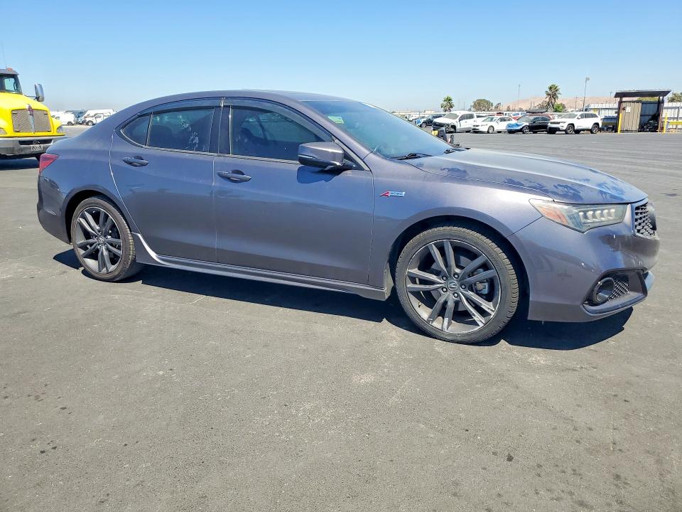 62934096 :رقم المزاد ، 19UUB2F68JA002451 vin ، 2018 Acura Tlx مزاد بيع
