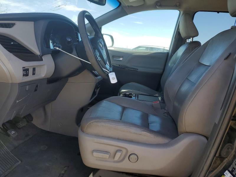 2015 Toyota Sienna მანქანა იყიდება აუქციონზე, vin: 5TDYK3DC9FS584861, აუქციონის ნომერი: 59921686