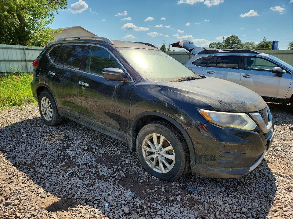 Продаж на аукціоні авто 2017 Nissan Rogue, vin: 5N1AT2MV3HC879383, номер лоту: 62720766